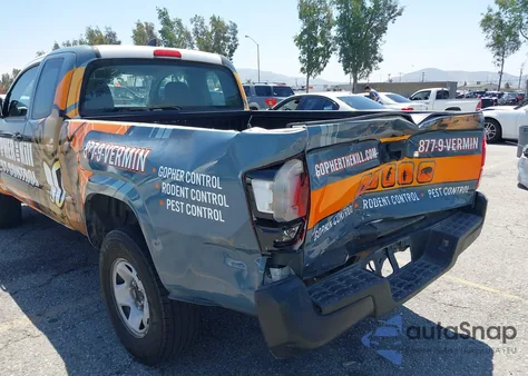 2018 Toyota Tacoma Sr z USA, uszkodzony, nr VIN 5TFRX5GN3JX113595